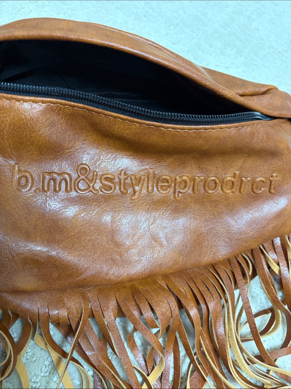 Brown faux Leather Fringe Crossbody Bag - Picture 4 of 4